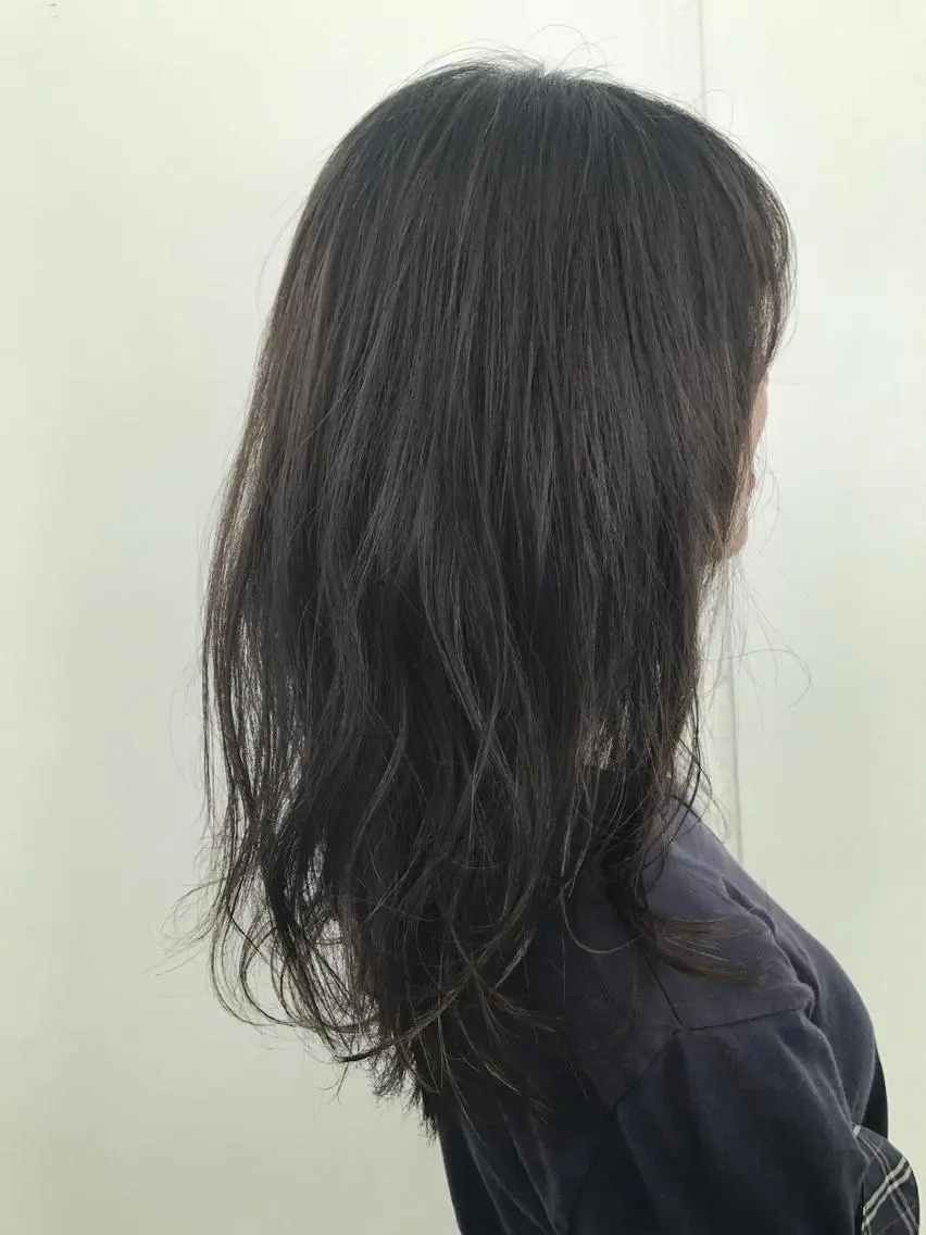ミディアム カラー 透明感カラー グレージュ ハイライトカラー ハイライト 髪質改善🌟 TAKERUのヘアスタイル