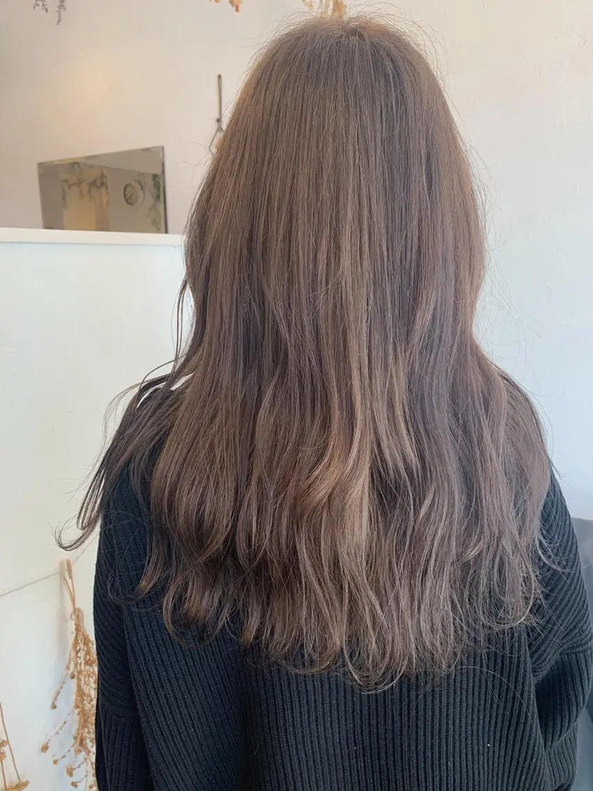 ロング カラー ベージュカラー ハイライトカラー ハイライト ヘアカラー m ā l o.🌷 サカモトマイコのヘアスタイル