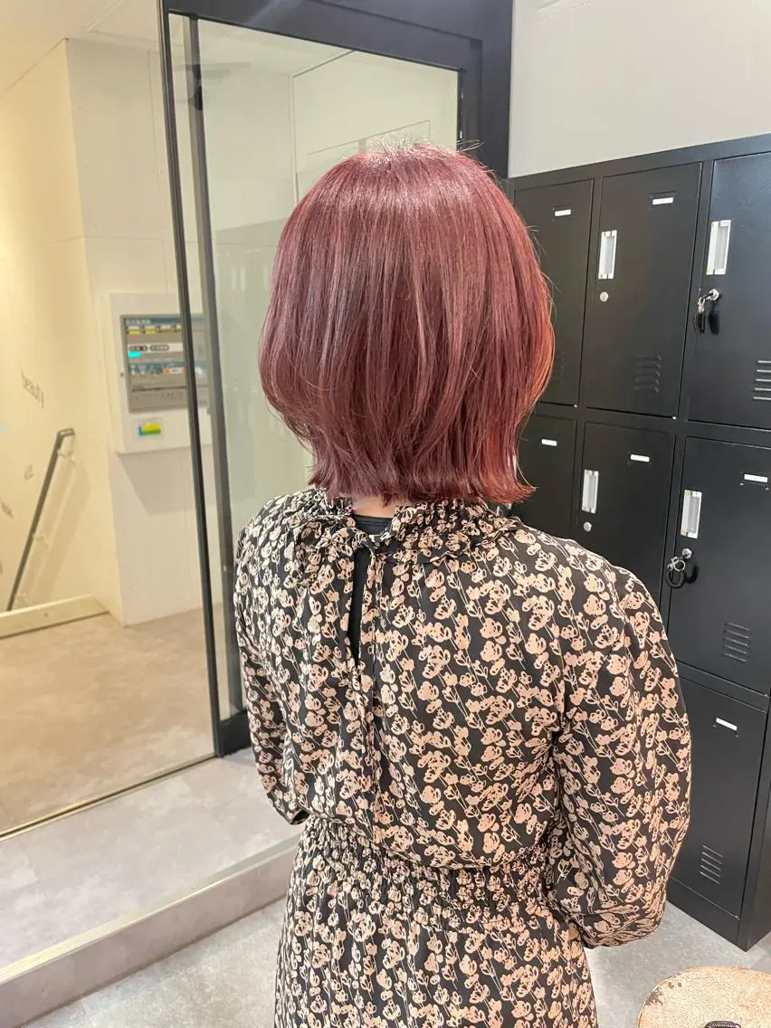 ショート ボブ くびれヘア 顔まわりレイヤー 顔周りカット レイヤーカット カット ヘアカラー 久保田 千尋のヘアスタイル