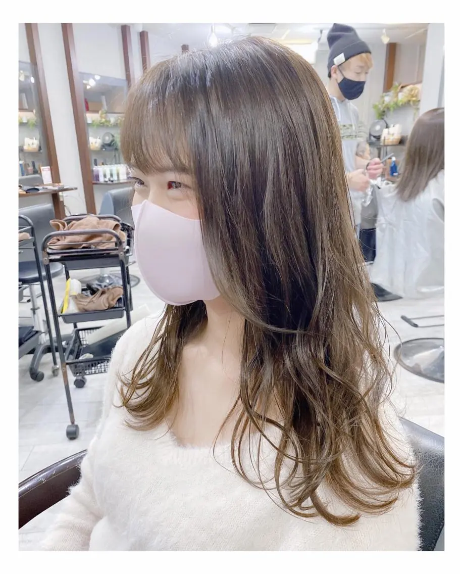 ロング カラー ココアグレージュ グレージュ カット ヘアカラー トリートメント ＊横浜駅＊ 金子 誠也のヘアスタイル