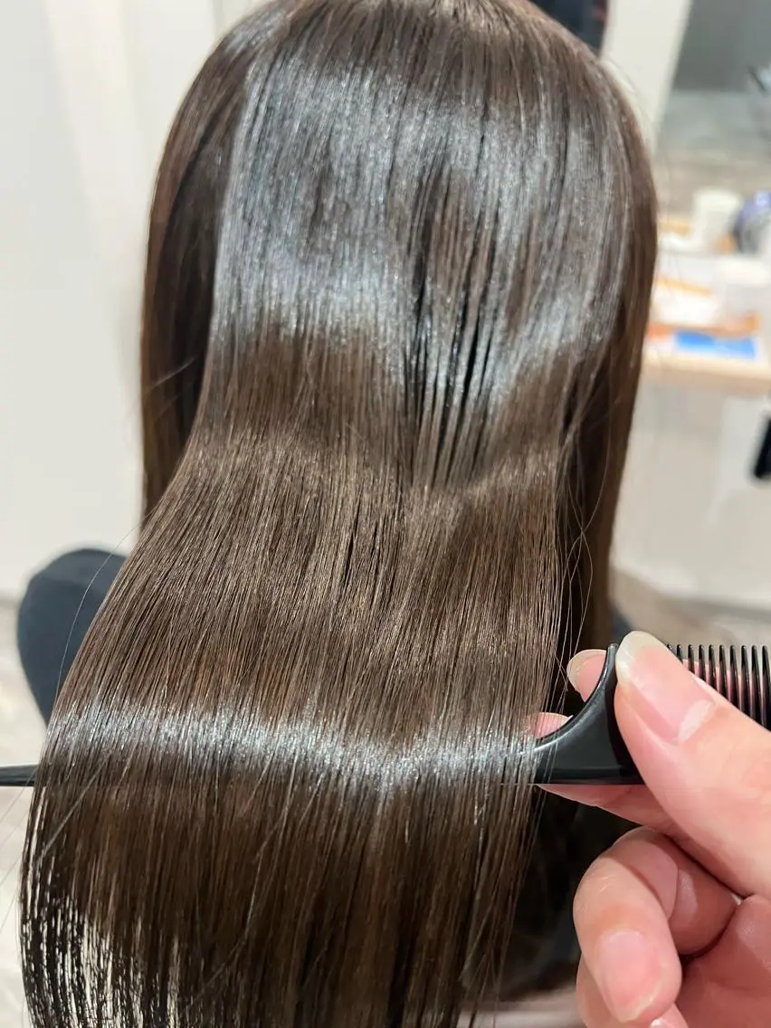 セミロング 髪質改善 縮毛矯正 トリートメント カット ヘアカラー 縮毛矯正 トリートメント ブリーチ毛に縮毛矯正 ✨カラー✨山田 正幸のヘアスタイル