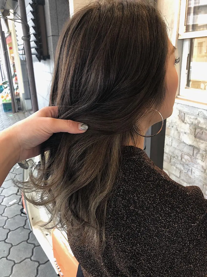 セミロング カラー インナーカラー ヘアカラー hair salon Zöld.のヘアスタイル