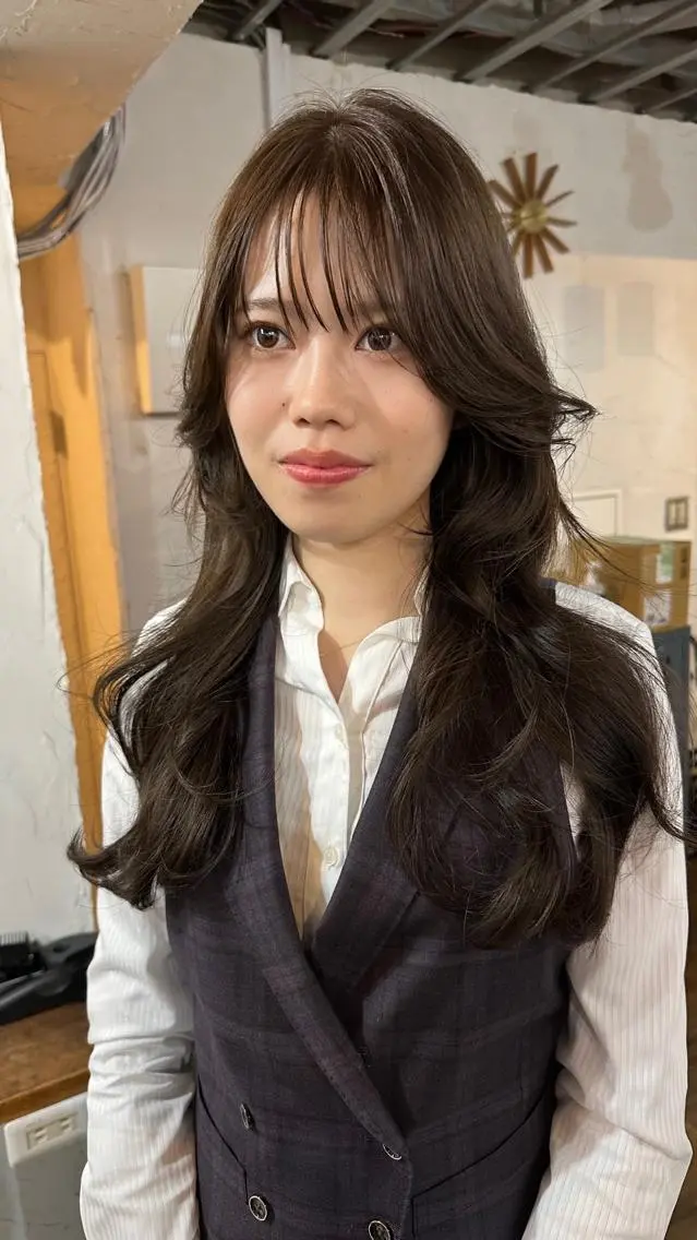 ロング カラー 切りっぱなしボブ ショートボブ バレイヤージュ ベージュカラー 黒髪 カット ヘアカラー トリートメント 韓国レイヤー柔らかい 地毛風縮毛矯正／マツのヘアスタイル