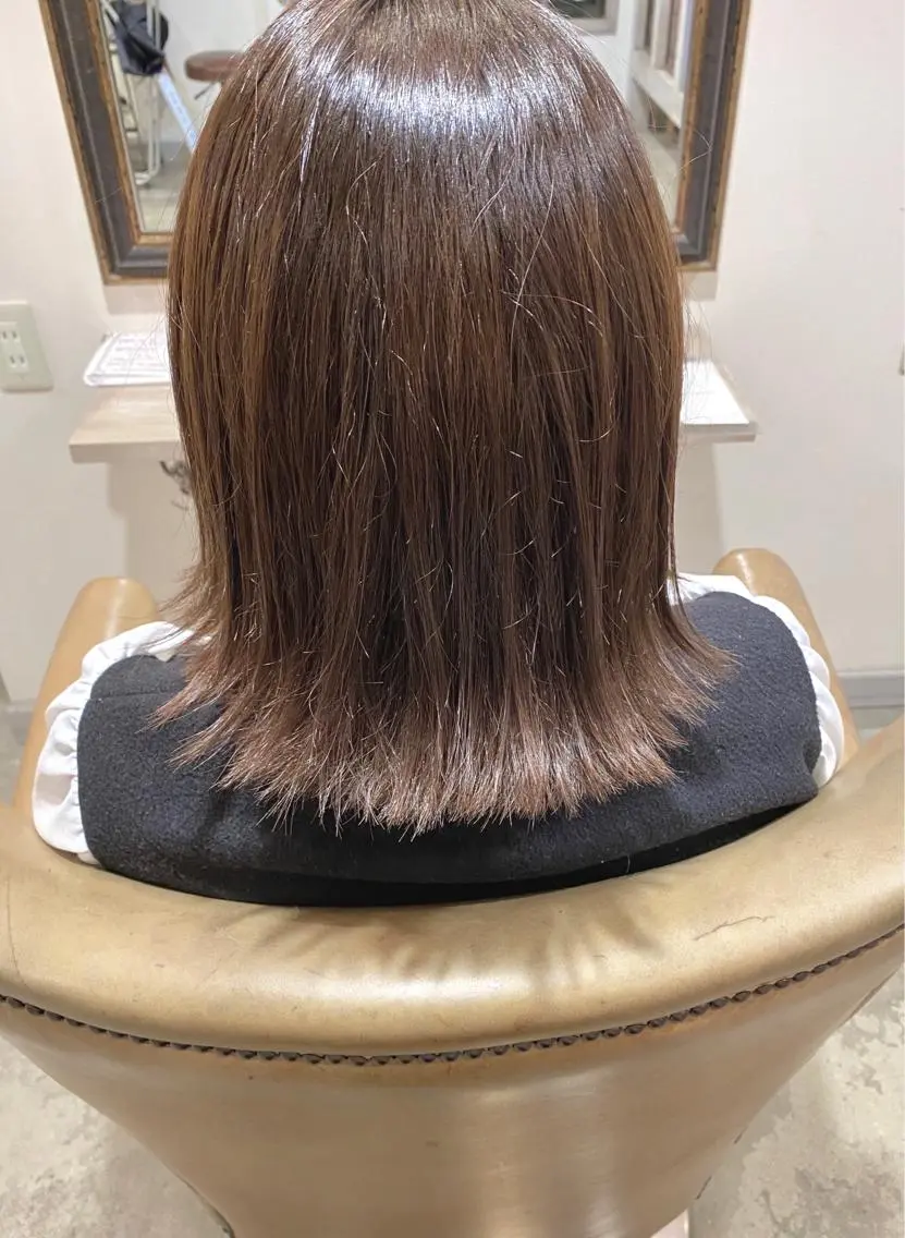 ミディアム カラー 透明感カラー グラデーションカラー グレージュ 美髪・髪質改善 有田怜平のヘアスタイル