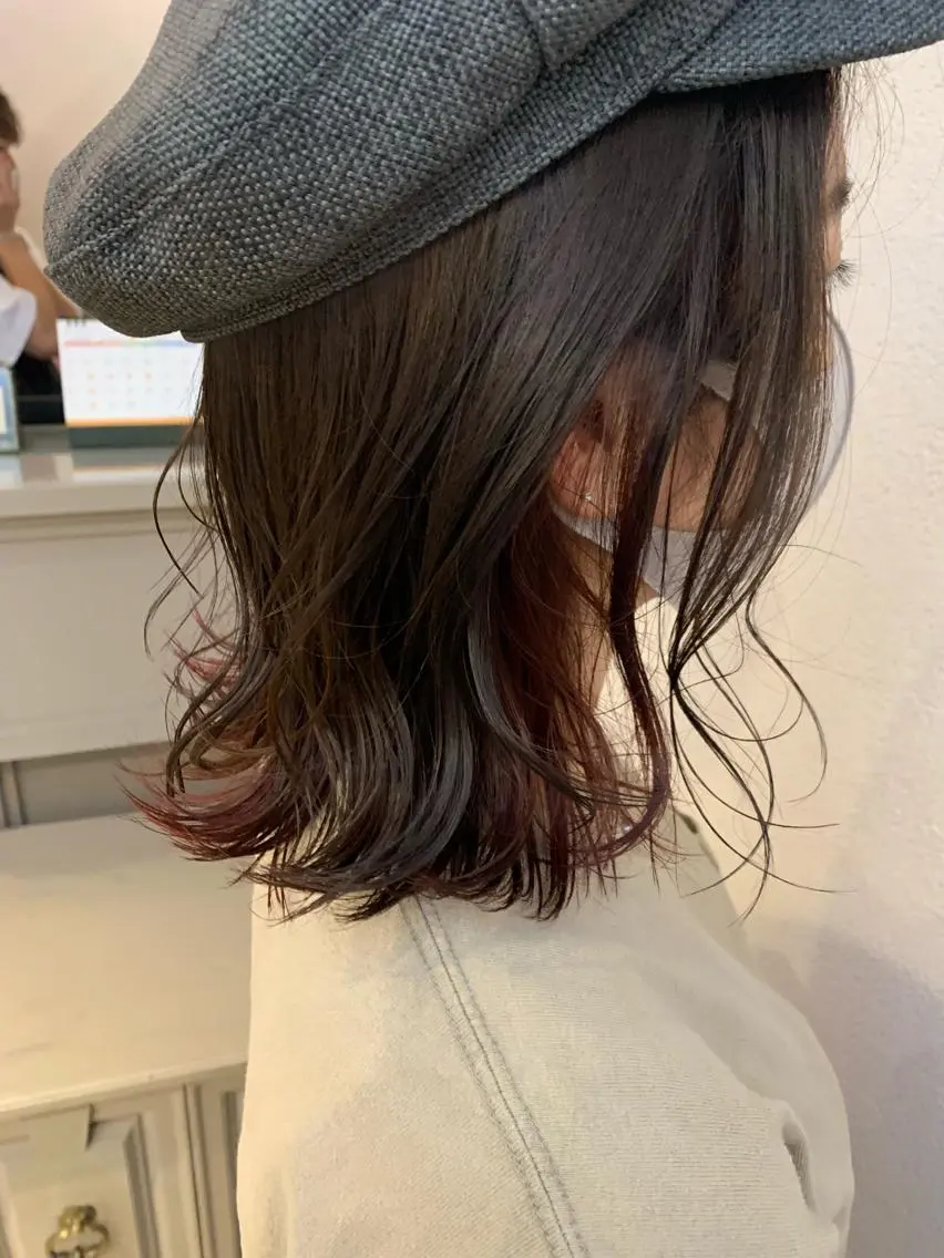 ミディアム カラー ベージュカラー カシス ピンクカラー 柔らかいヘア/ 東徳嶺 みくのヘアスタイル