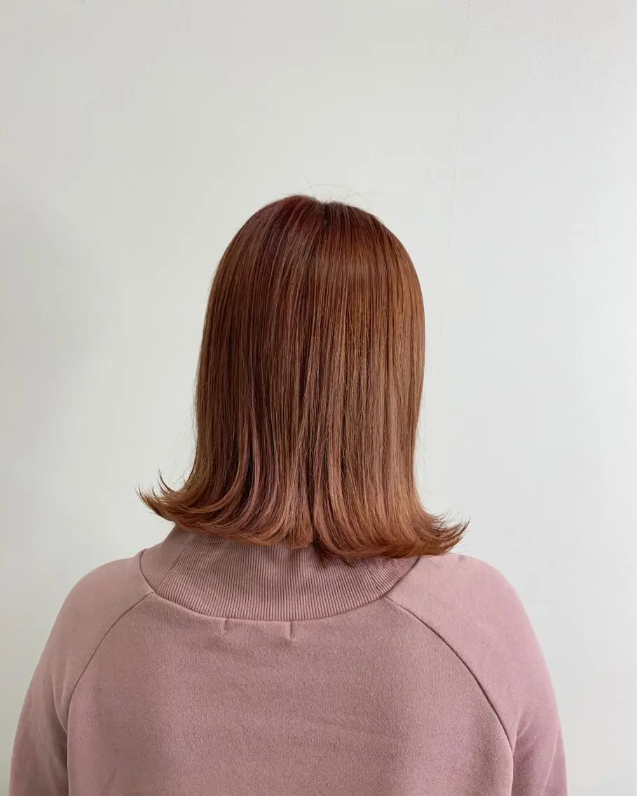ミディアム レイヤー×縮毛矯正 深見 拓のヘアスタイル