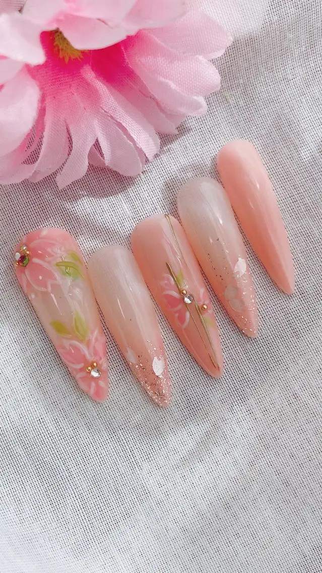 ネイル 桜ネイル 長さ出し ジェルネイル ハンドネイル HandSnail 座間ネイルサロンのネイルデザイン