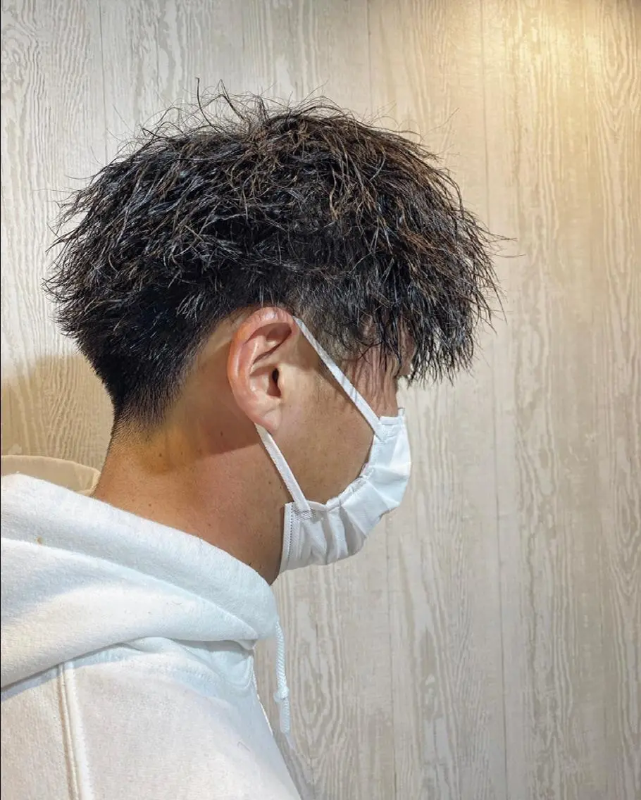ショート カラー パーマ メンズ カット パーマ TELA HAIR 副代表 岡田のヘアスタイル