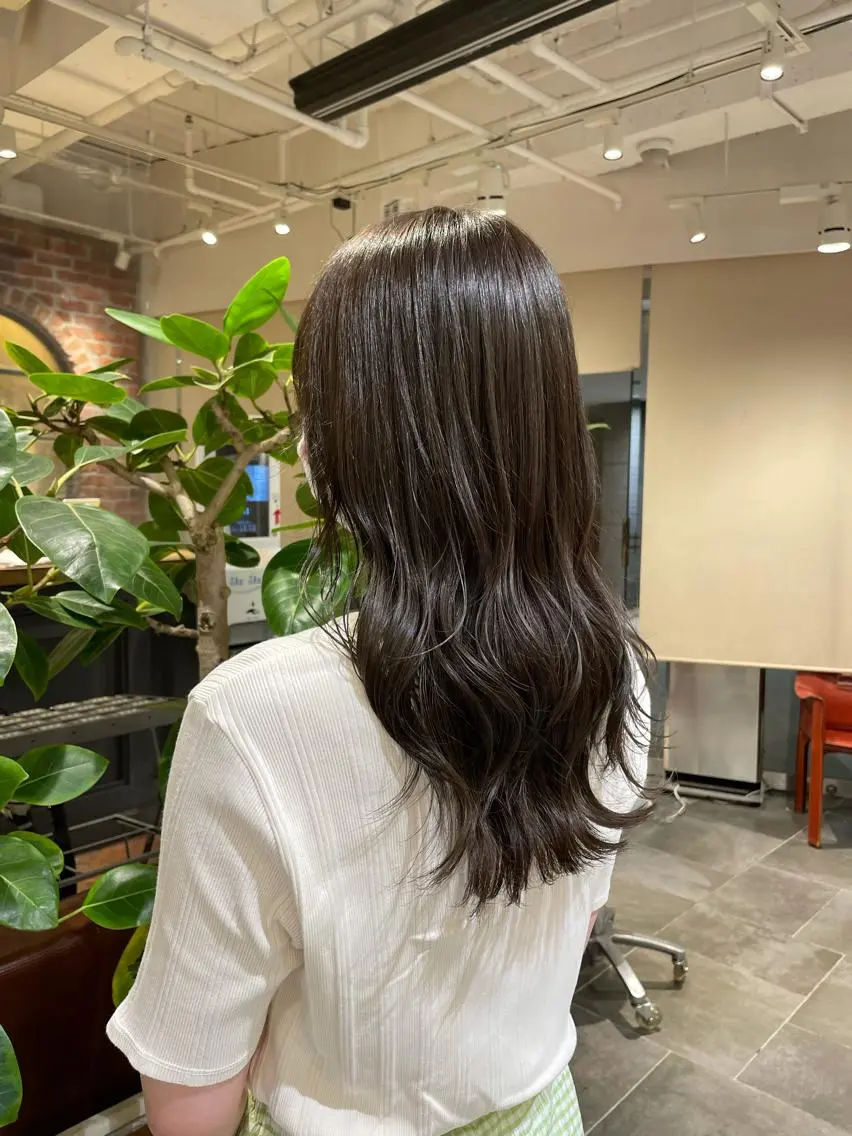 ロング 髪質改善🪄 イルミナカラー岩谷のヘアスタイル