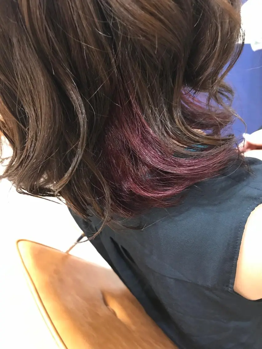 ミディアム カラー ピンクカラー 岡本 智次のヘアスタイル