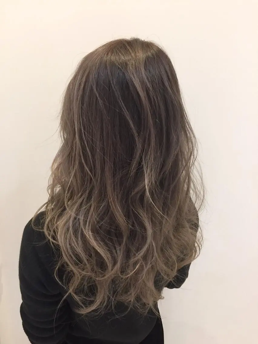 ロング カラー シールエクステ⭐️ オオミタクヤのヘアスタイル