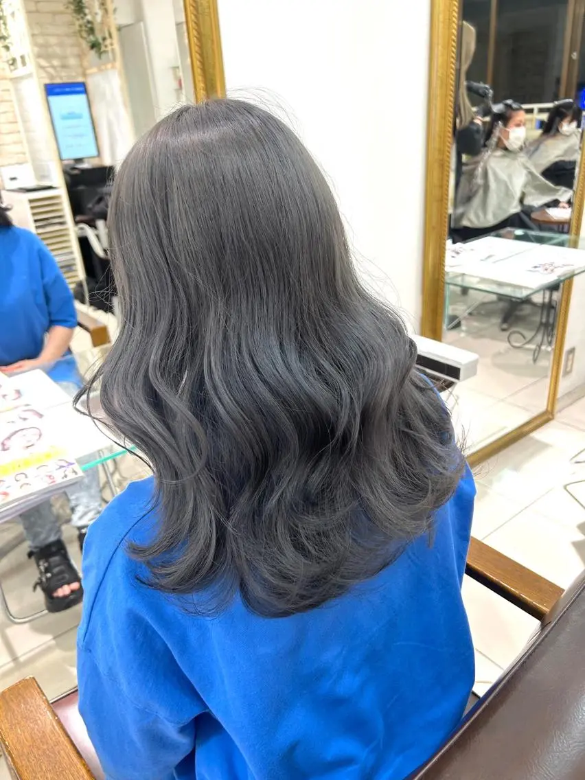 ロング カラー ヘアカラー トリートメント 透明感カラー 古山 結季🌙🖤のヘアスタイル