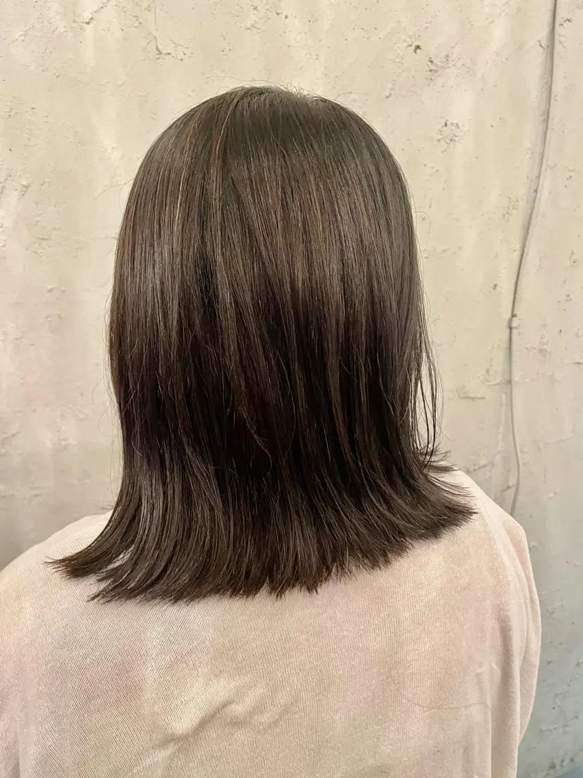 ミディアム くびれヘア レイヤーカット 桐原 竜也のヘアスタイル