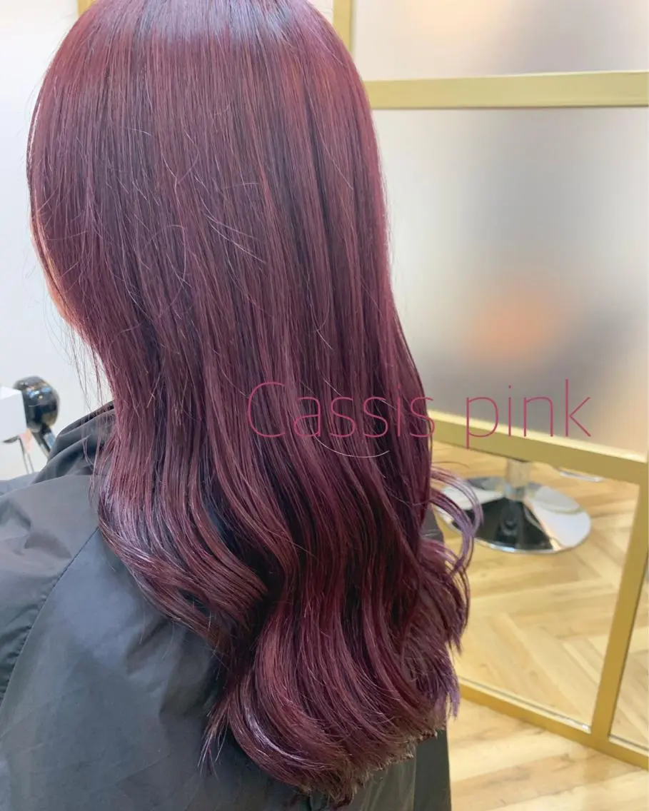 ロング カラー ブリーチ カシス ピンクカラー MIHO /のヘアスタイル