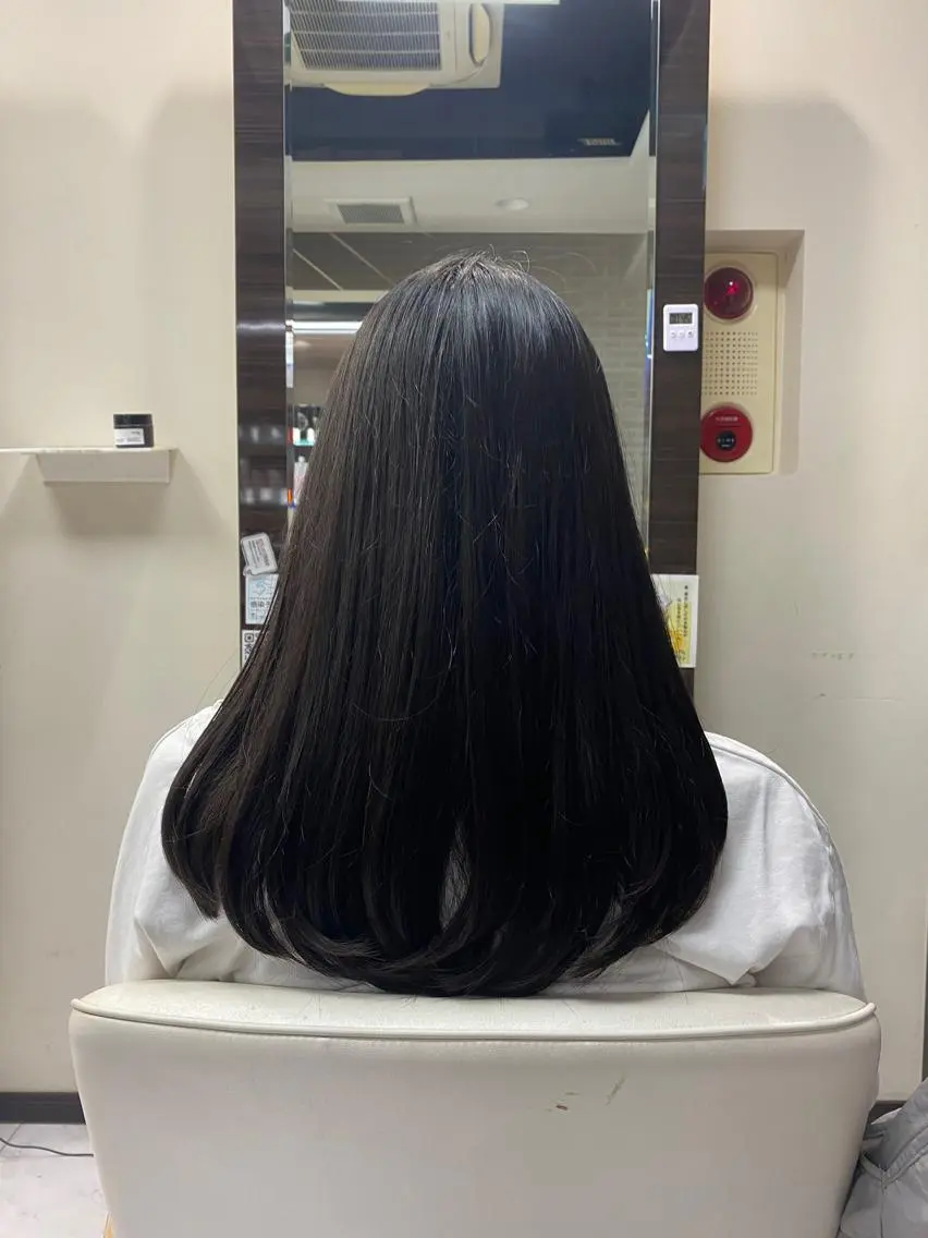 ロング レイヤーカット シャギー 目黒 碧人のヘアスタイル