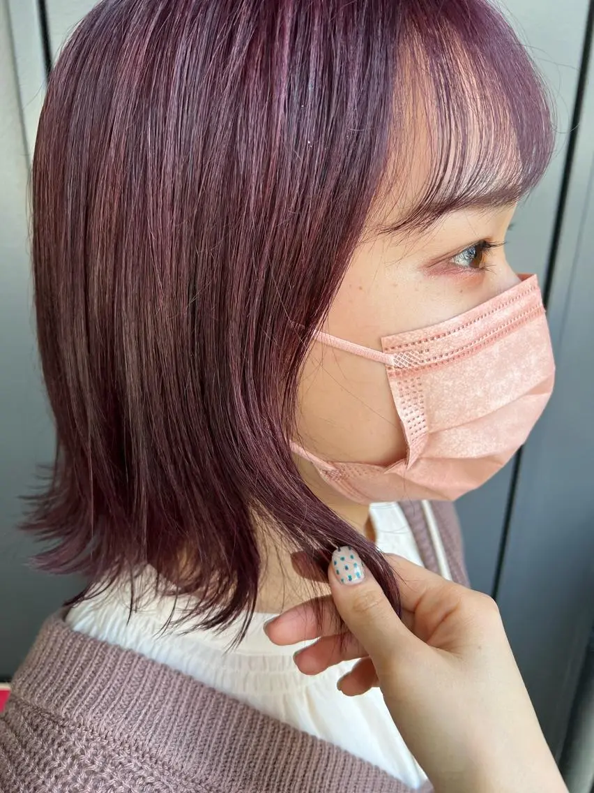 ショート カラー ヘアアレンジ サナ🌱 切りっぱなしボブのヘアスタイル