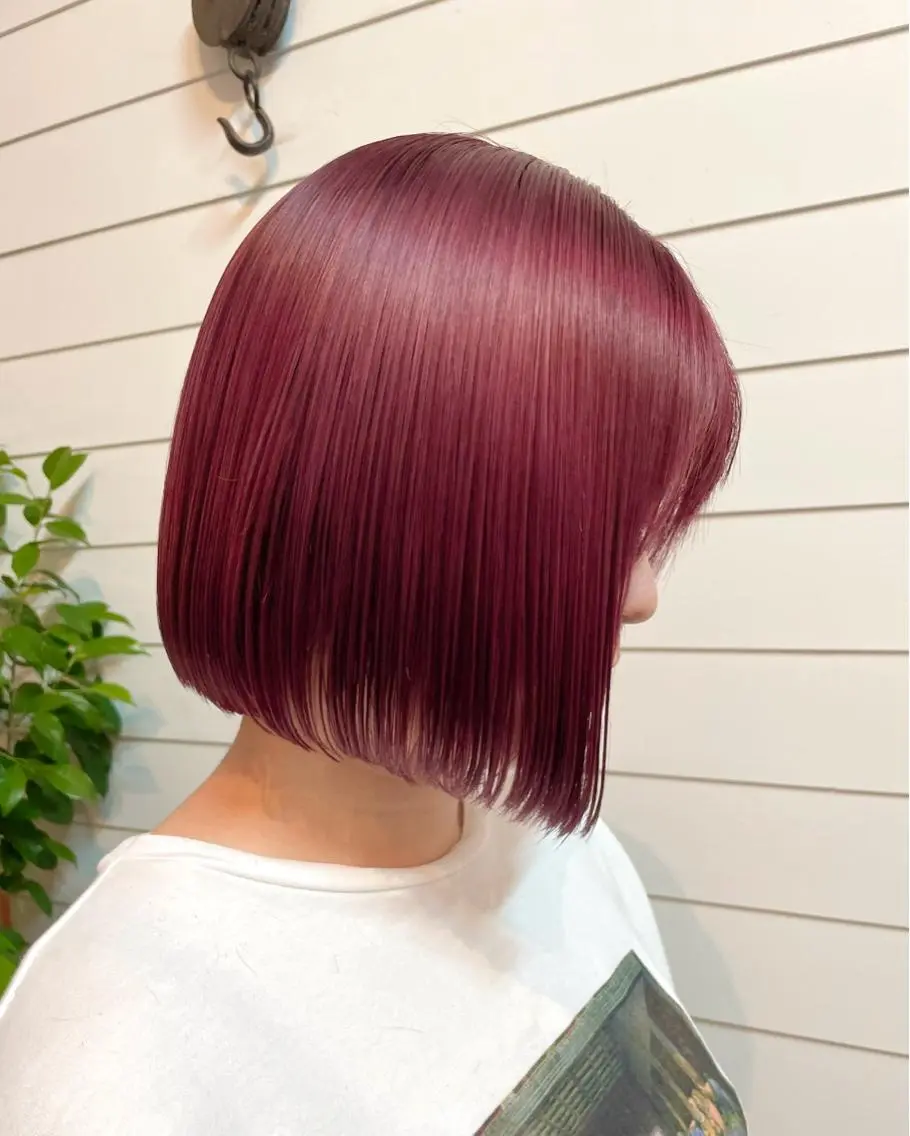 ミディアム カラー レッドカラー ボブ 奥田 誠司のヘアスタイル
