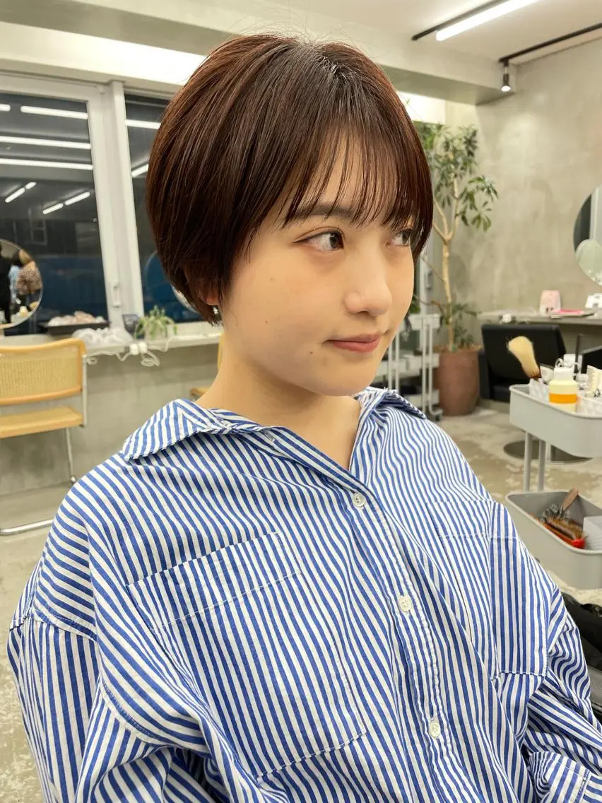 ショート カラー ショートヘア カット ヘアカラー トリートメント 👑ボブはお任せ ミヤノ👑のヘアスタイル