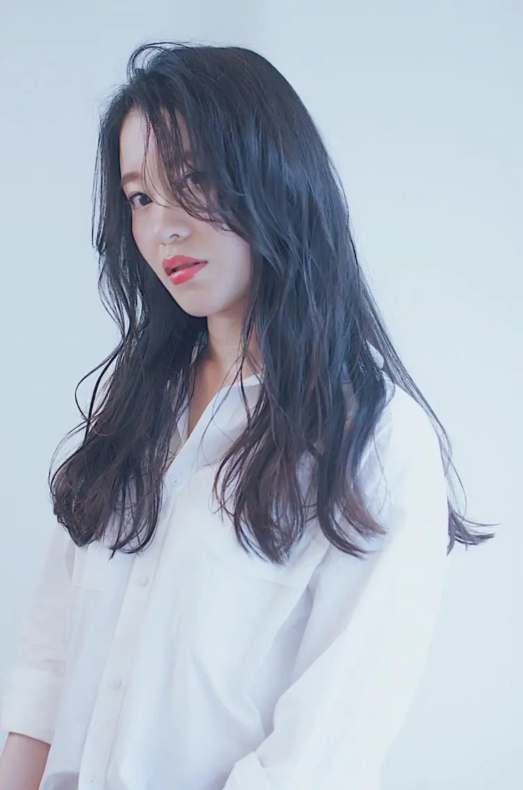 ロング カラー 透明感カラー イルミナカラー カット パーマ トリートメント 山中 直輝のヘアスタイル