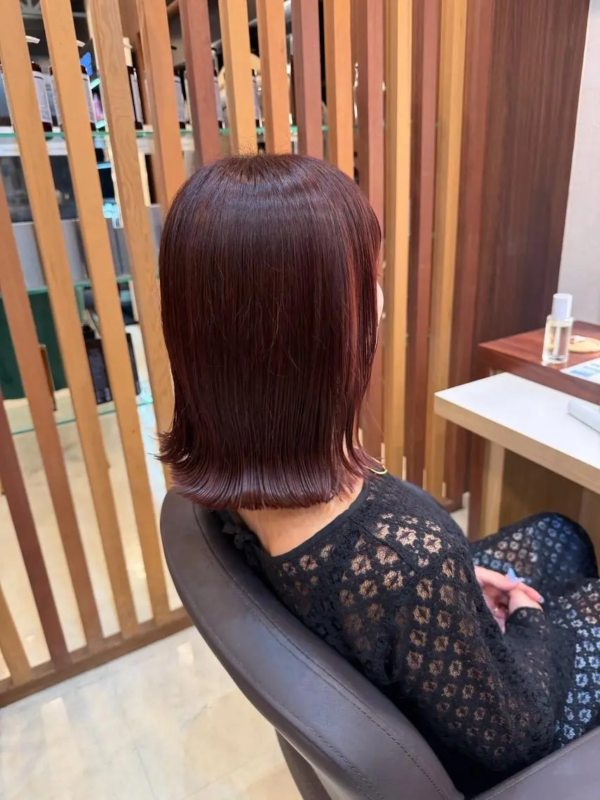 セミロング カラー レイヤー 髪質改善 fiti横須賀中央のヘアスタイル