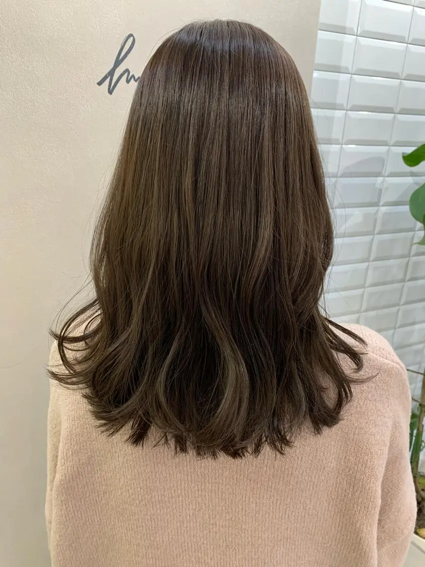 ロング カラー ブラウンカラー チョコレートブラウン hubhair レイヤー/透明感のヘアスタイル