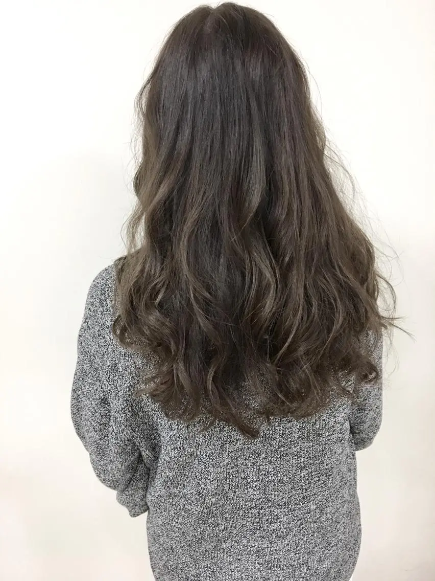 セミロング カラー グレージュ 外国人風カラー Beach 代表 KENTAのヘアスタイル