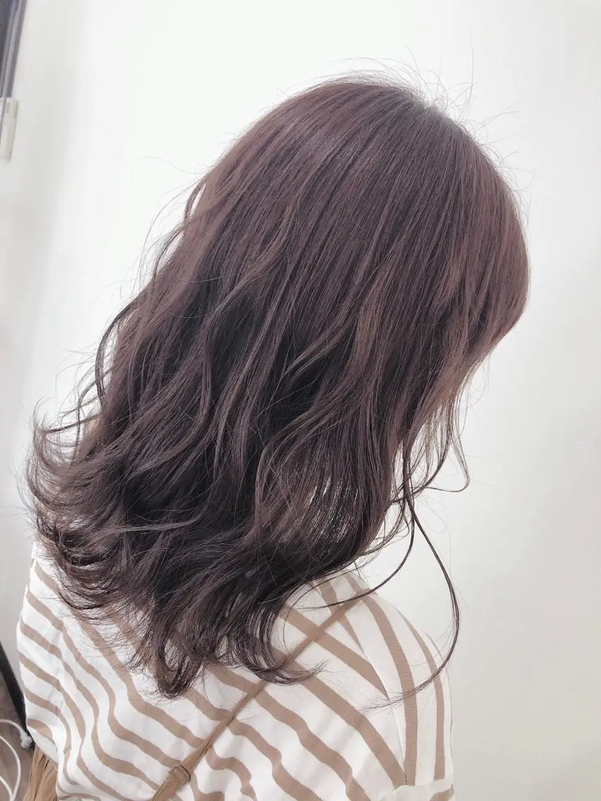 セミロング ヘアカラー トリートメント 松田 みのりのヘアスタイル