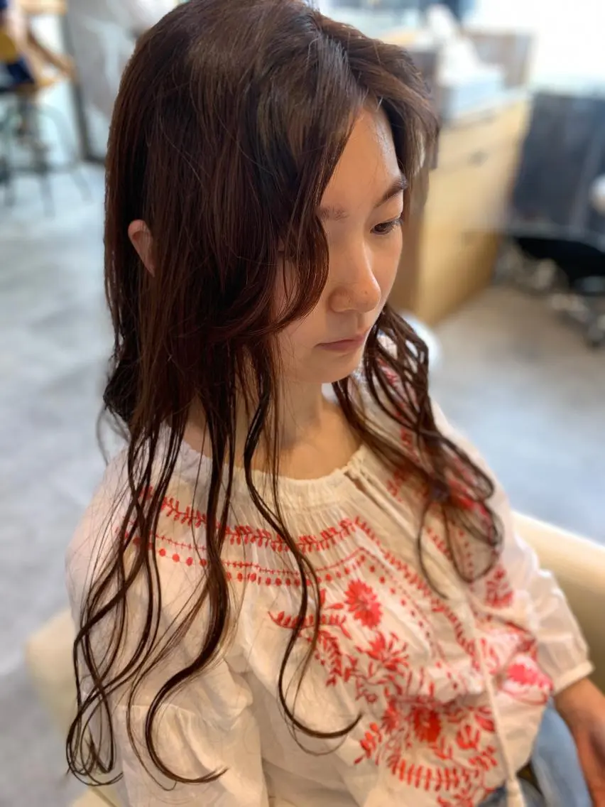 ロング カット ヘアカラー トリートメント 嶋崎 啓人のヘアスタイル