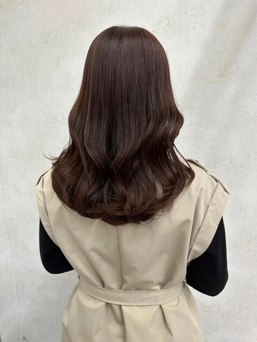 セミロング カラー rio¦ブラウン¦暗 髪¦縮毛矯正🌙のヘアスタイル