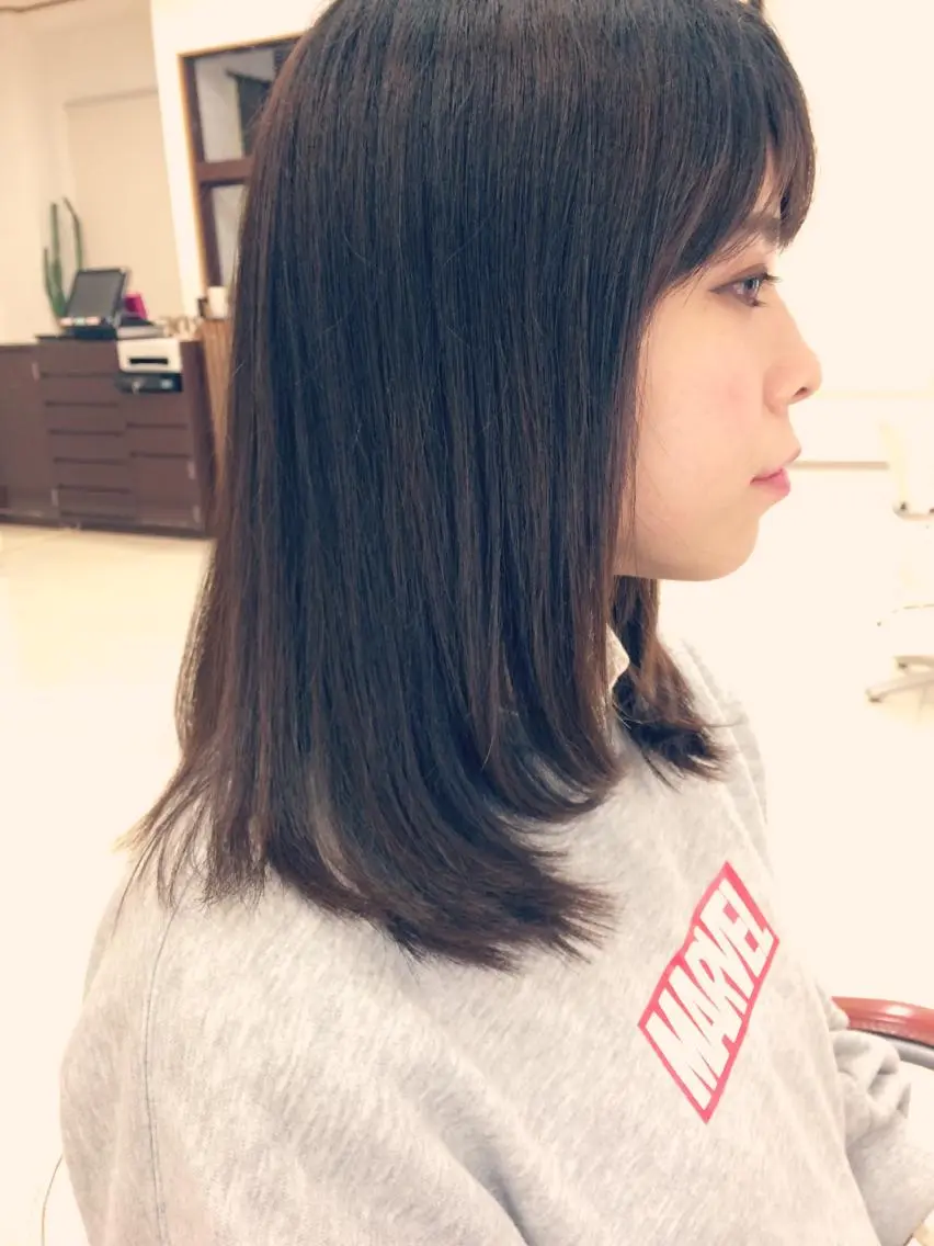 セミロング いけだ ゆうのヘアスタイル