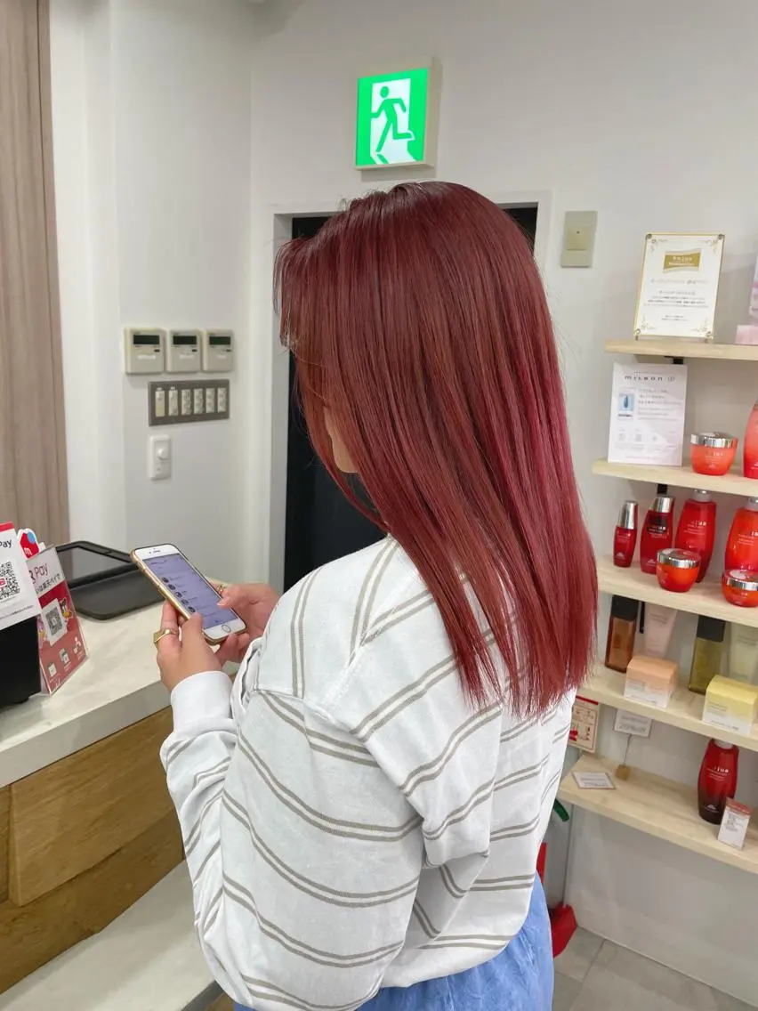 セミロング 飯塚 青空のヘアスタイル