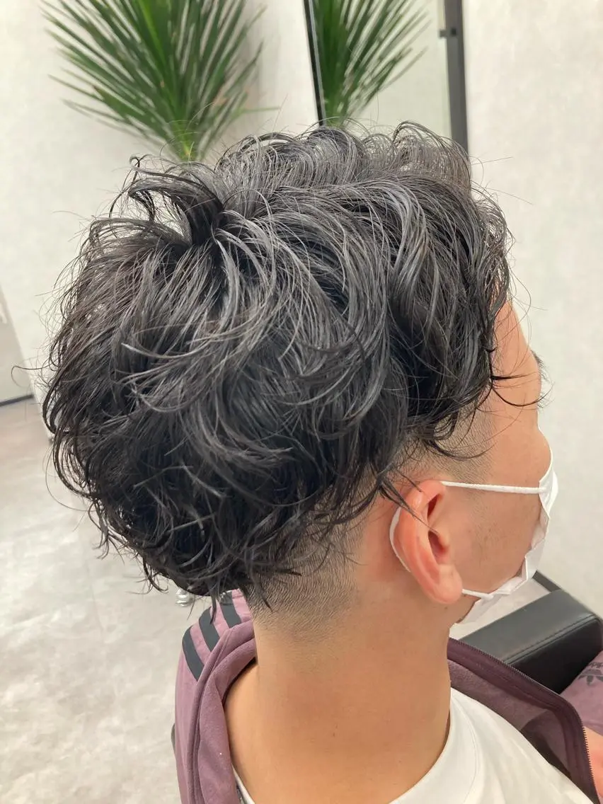 パーマ メンズ 鈴木 翔偉のヘアスタイル