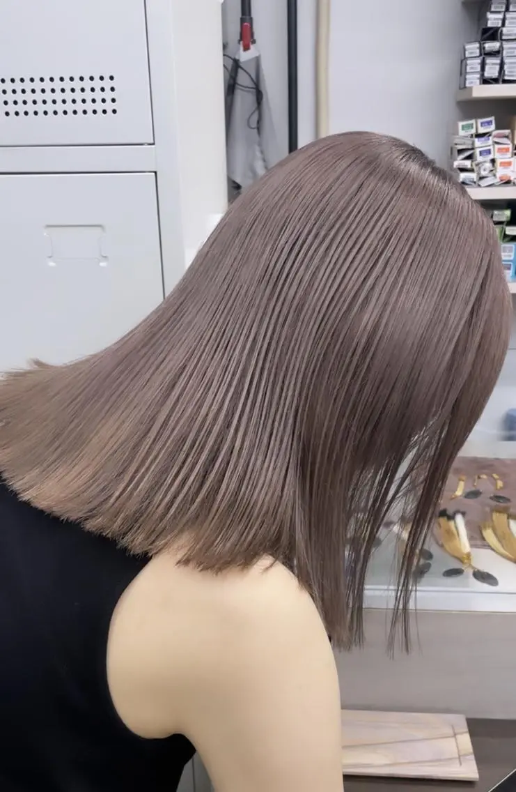 カラー ロング ヘアカラー トリートメント ケアブリーチ/ レイヤー/vardyのヘアスタイル