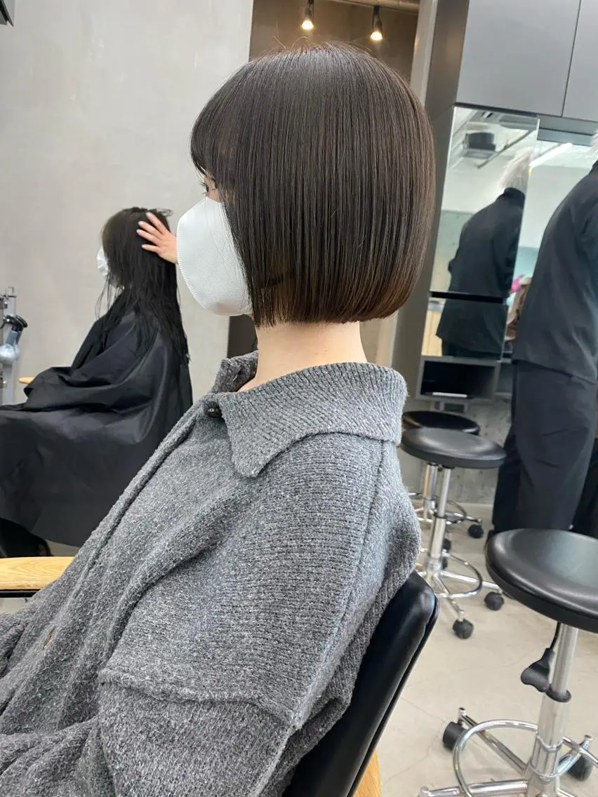 ショート カラー カット ヘアカラー Saki/レイヤー/ 柔色カラー/顔まわりのヘアスタイル