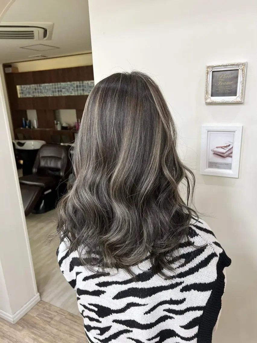 カラー ヘアカラー SALOWIN栄 高須大貴のヘアスタイル