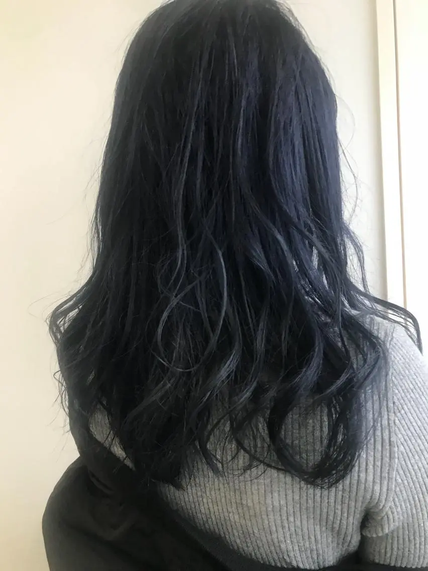 カラー ヘアカラー トリートメント 💓パーマ，💗 レイヤーカットのヘアスタイル