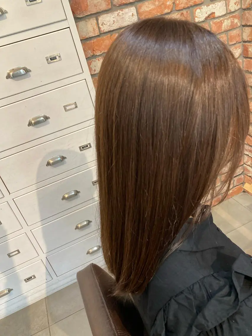セミロング 菅 未祐のヘアスタイル