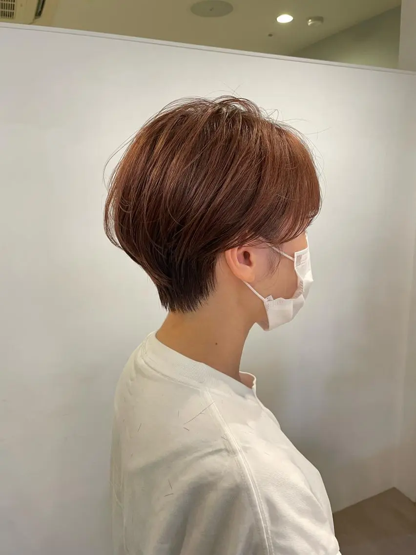 ショート カット ヘアカラー トリートメント 大迫 江梨のヘアスタイル