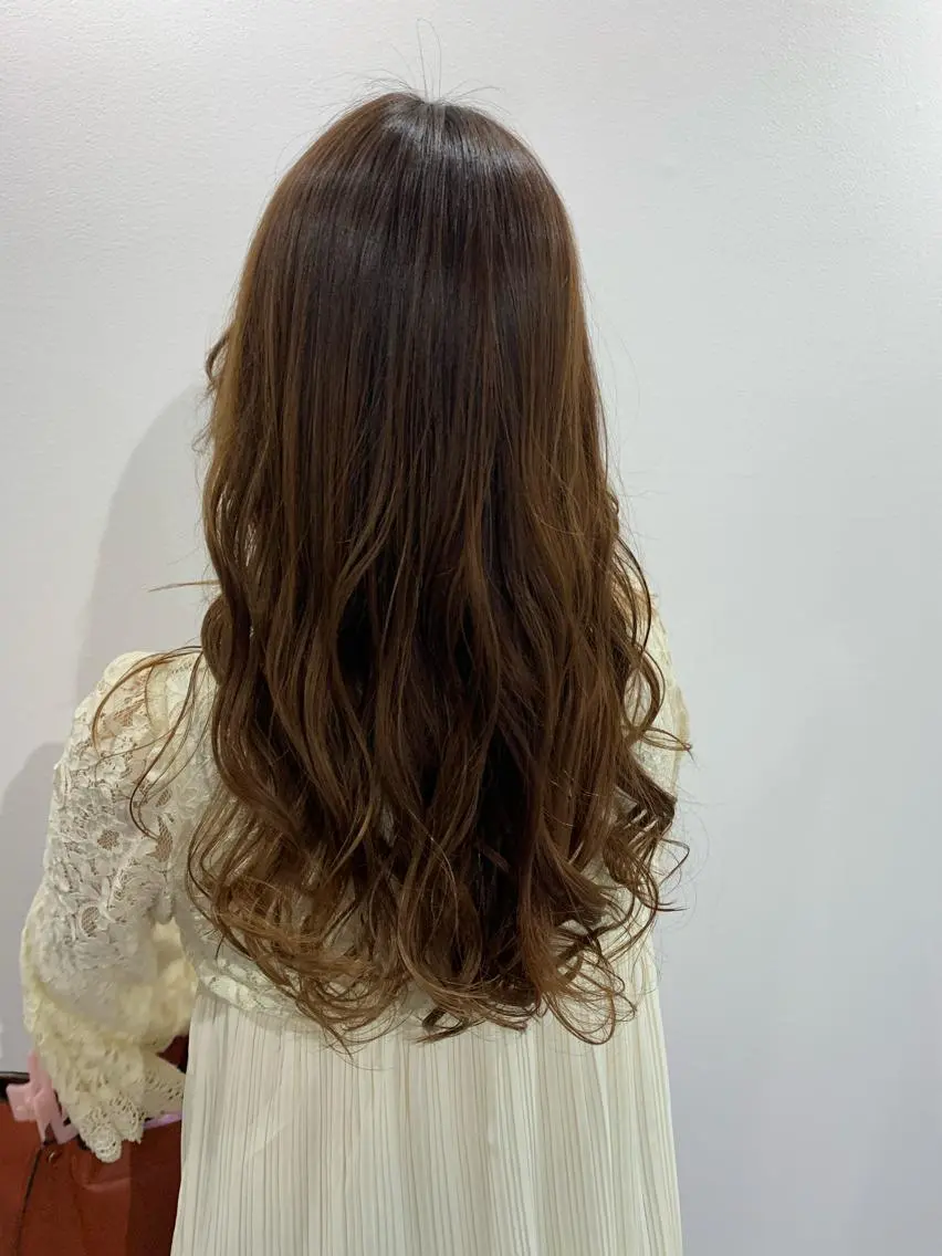 セミロング トリートメント 寺本 早希のヘアスタイル