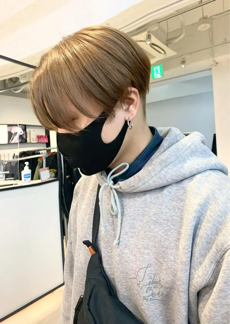 ショート カラー ベージュカラー カット ヘアカラー Kureha/ネイル トレンドヘアのマツエク・マツパデザイン