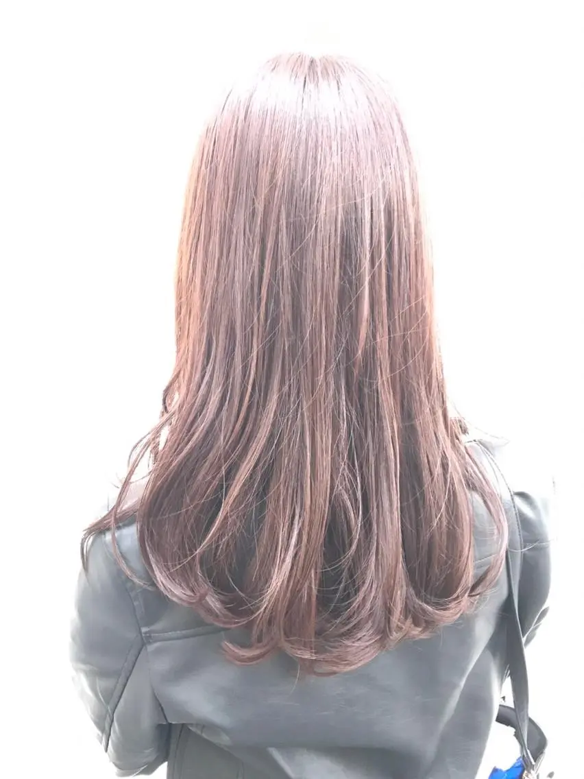セミロング カラー アッシュ ピンクカラー ピンクアッシュ Lagom なかだのヘアスタイル
