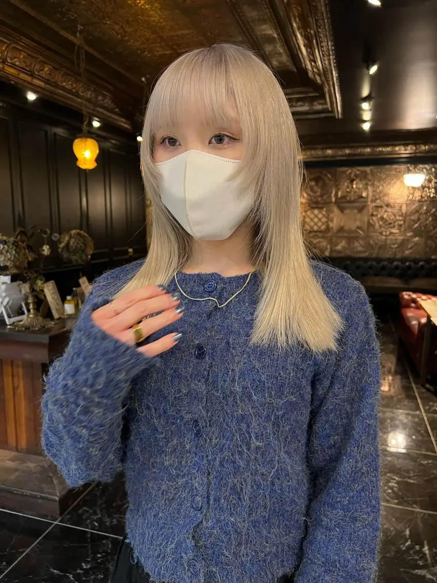 セミロング カラー カット ヘアカラー 圧倒的デザイン力 店長🎨RENAのヘアスタイル