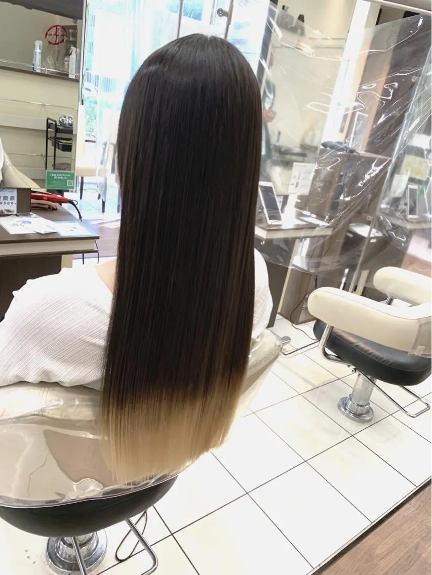 ロング パーマ 縮毛矯正 トリートメント ブリーチでもできる 縮毛矯正相原慎🌈のヘアスタイル