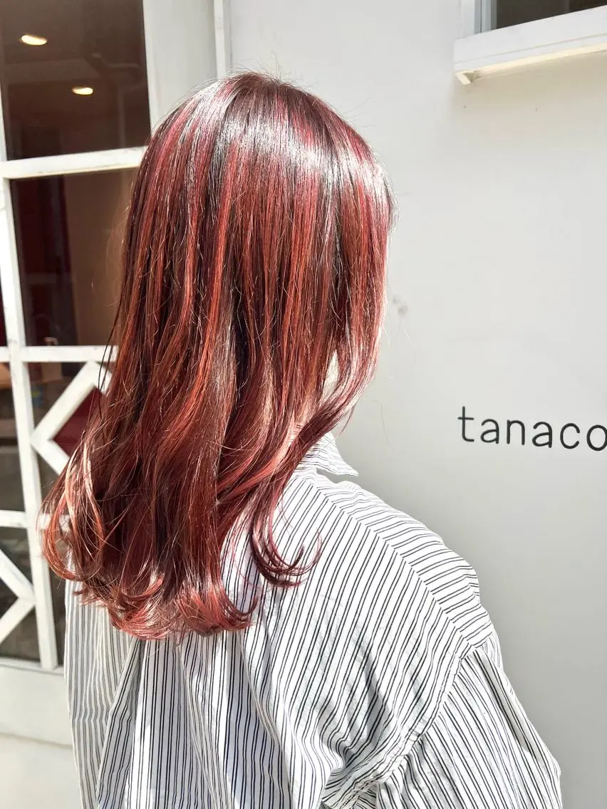 ロング カラー 草野ゆずき⌇縮毛矯正 ⌇Wカラー⌇レイヤーのヘアスタイル