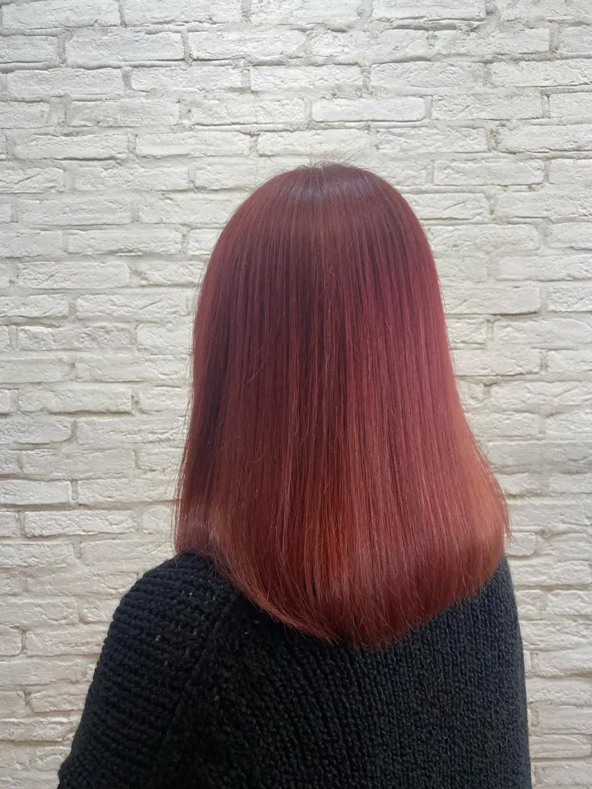 セミロング カラー メンズ メンズブリーチ ブリーチ レッドカラー カット ヘアカラー トリートメント マンツーマンサロン 🤍Tanakaのヘアスタイル