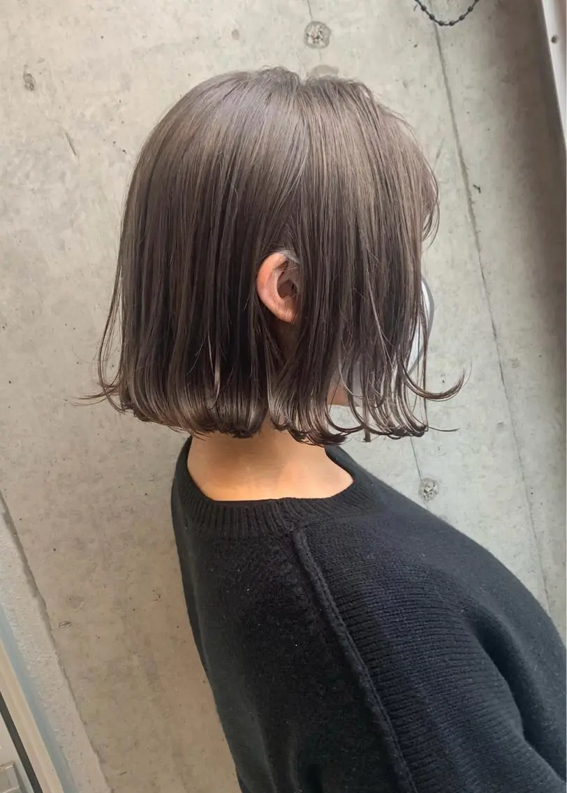 ミディアム カット ヘアカラー トリートメント Lino by hoNuaのヘアスタイル