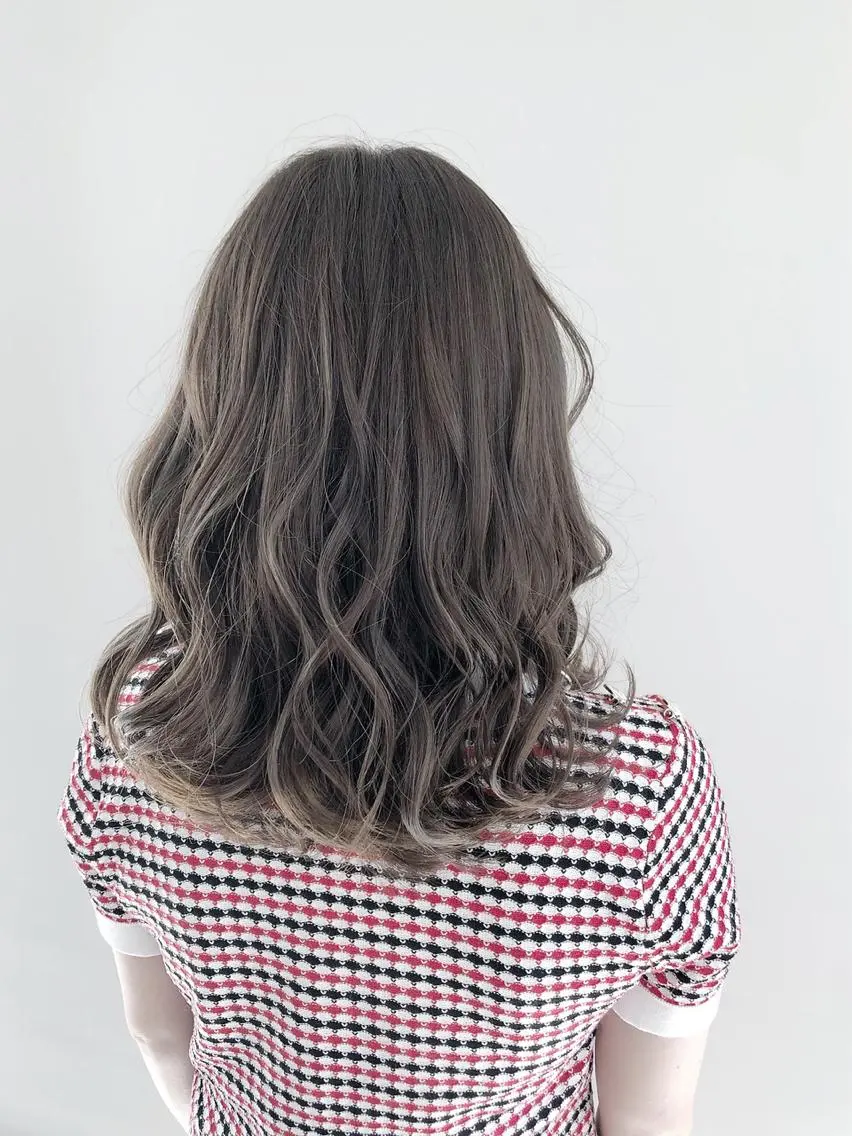 ミディアム カラー パーマ ヘアアレンジ メンズパーマの巨匠 鈴木純のヘアスタイル