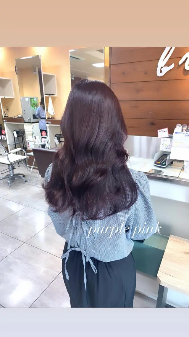 ロング パープルカラー カット ヘアカラー レイヤー/艶髪カラー 森本くるみのヘアスタイル