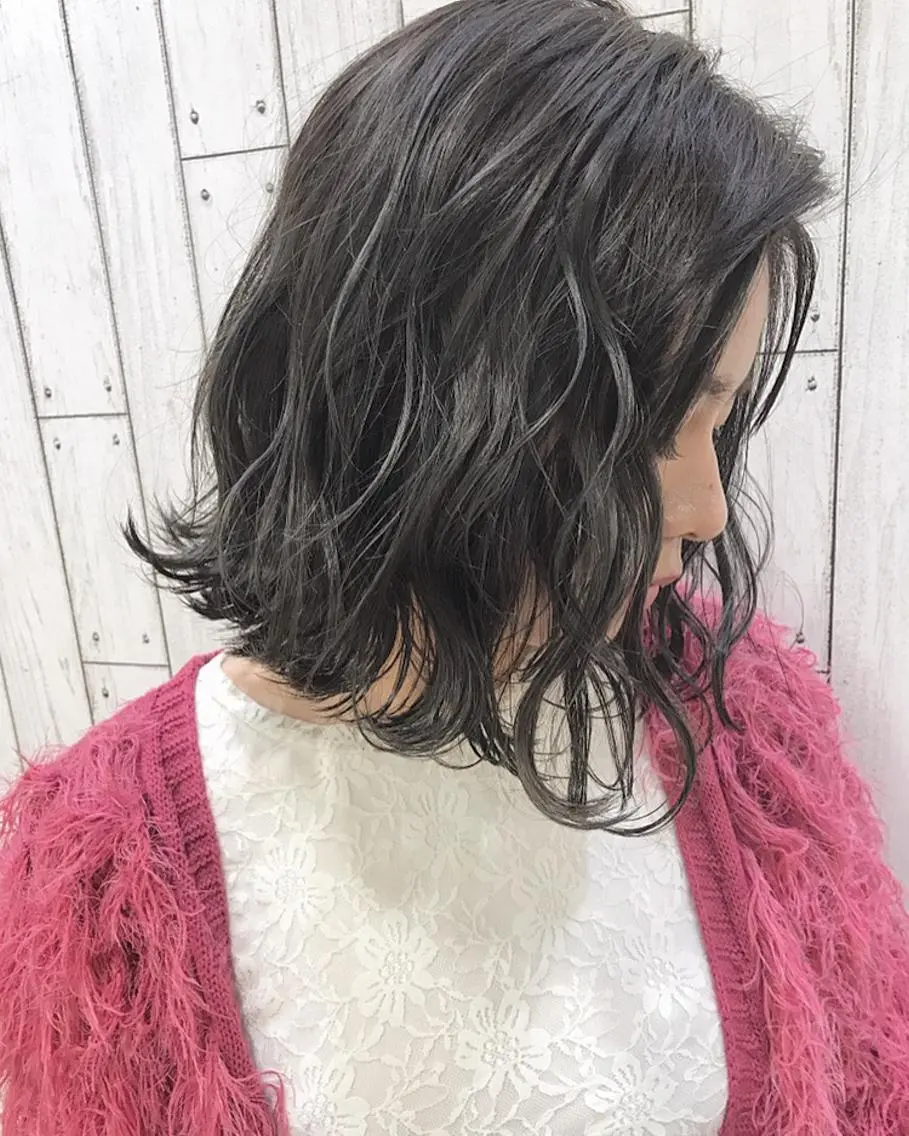 ミディアム カラー ヘアアレンジ グレージュ ハイライトカラー ラベンダーカラー ラベンダーグレージュ ラベンダーグレー 🟦横浜駅メンズパー マ｜小上馬淳司🟦のヘアスタイル