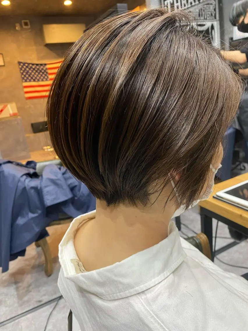 ショート カラー 加藤 琢也のヘアスタイル